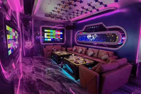 巴洛克KTV（青岛）聘兼职:工作轻松,人少二班多超合适
